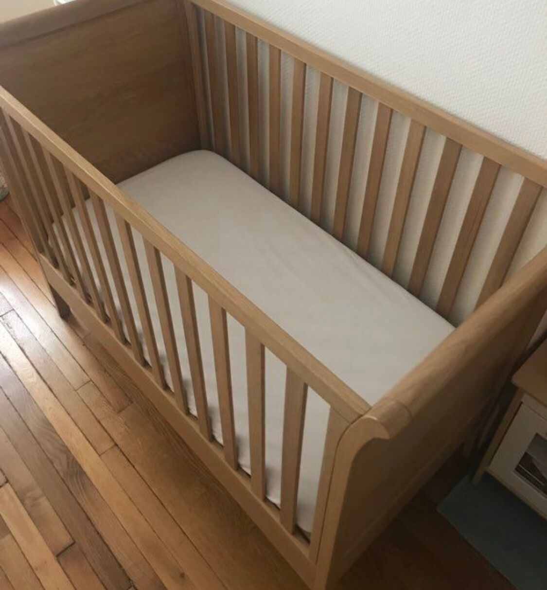Solid wood jacadi cot
