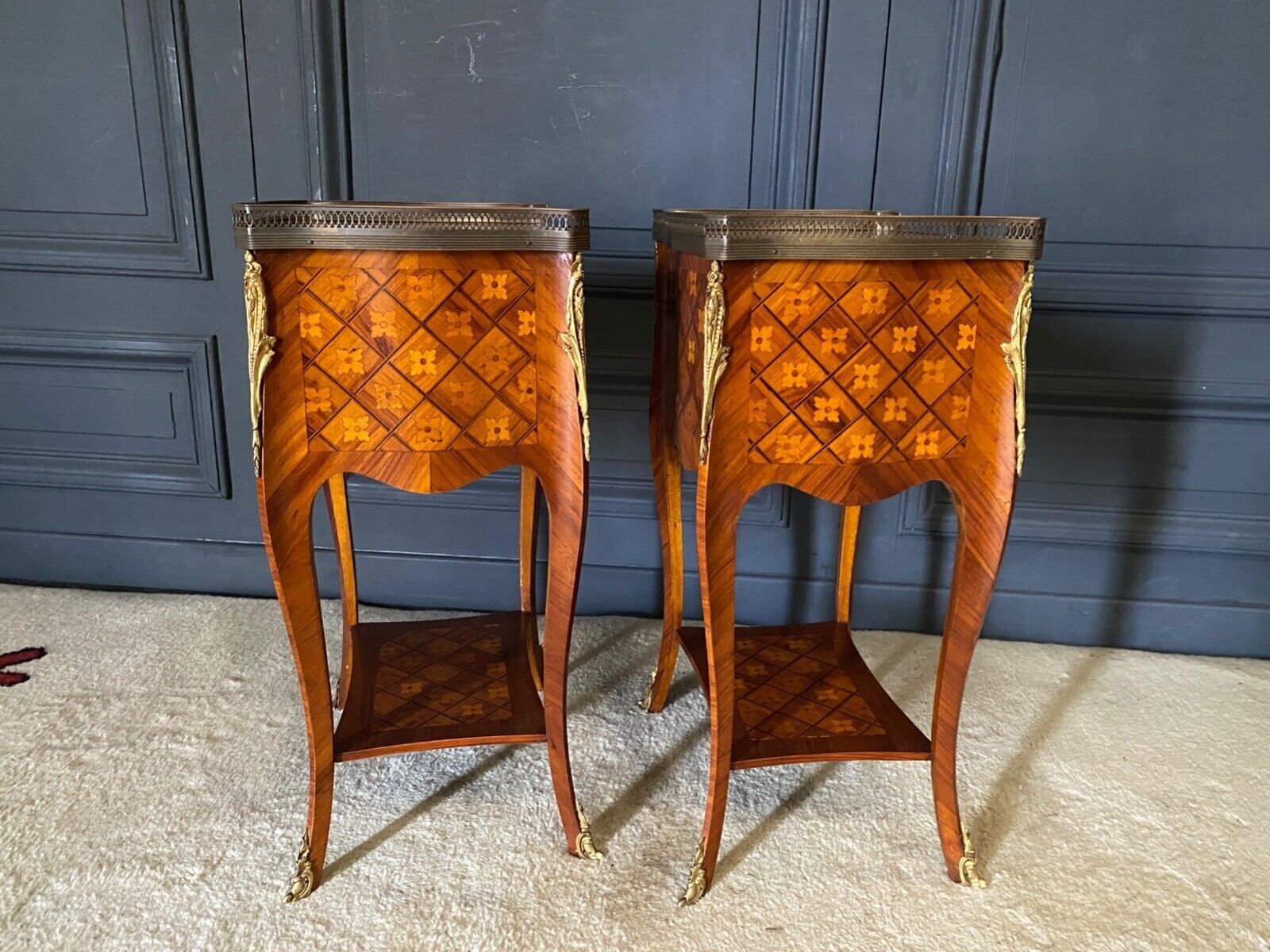 Pair of bedside tables Louis XV style marquetry with shamrocks and XXth bronze