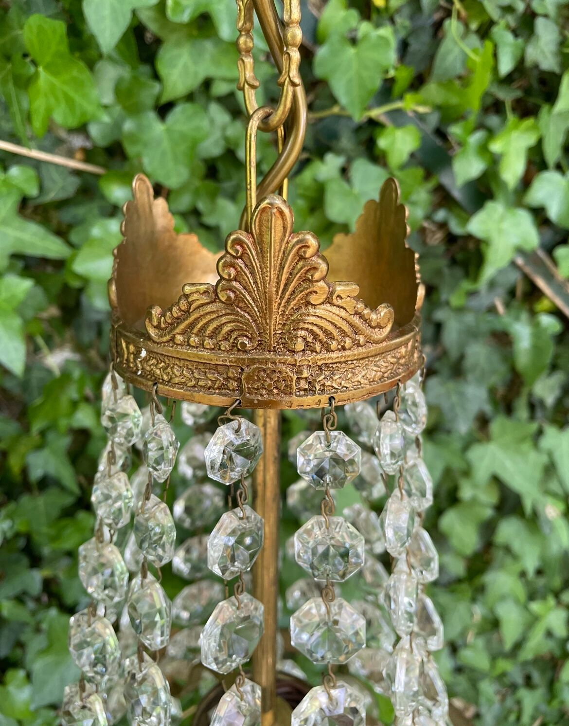 Chandelier pampilles D24