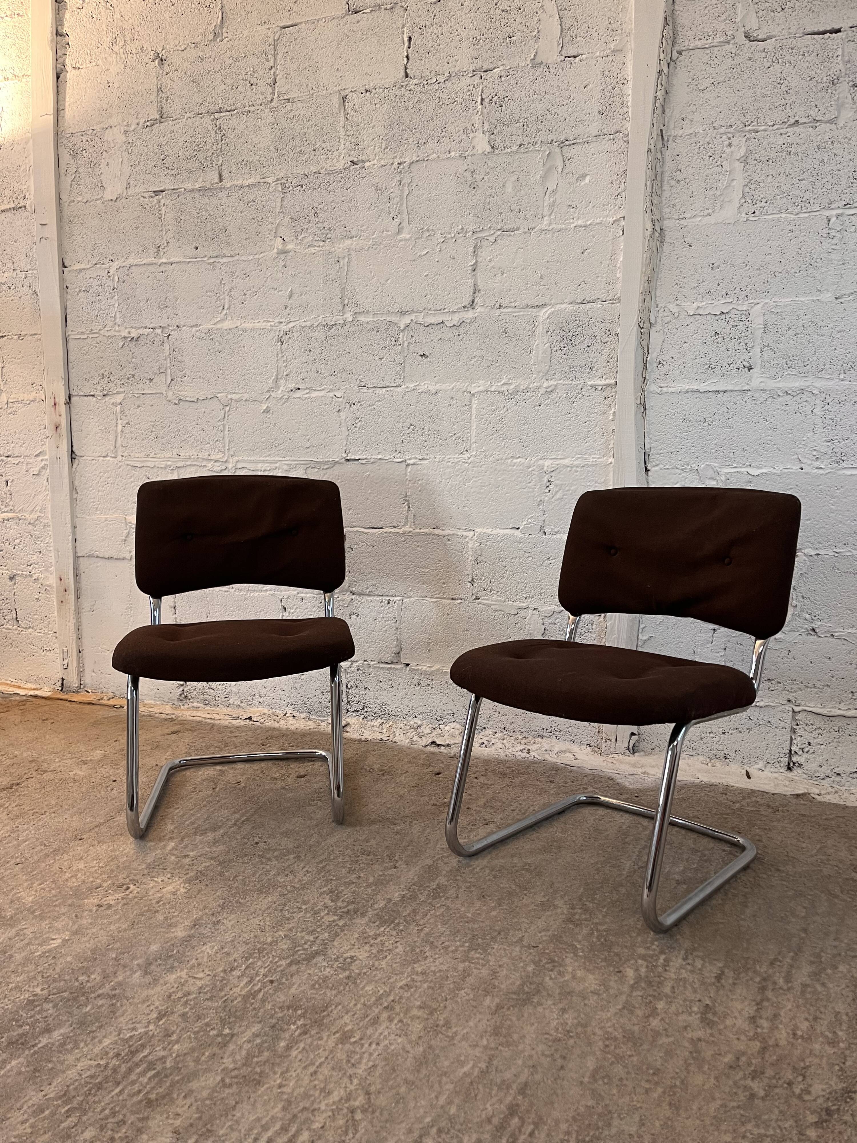 Strafor office chair