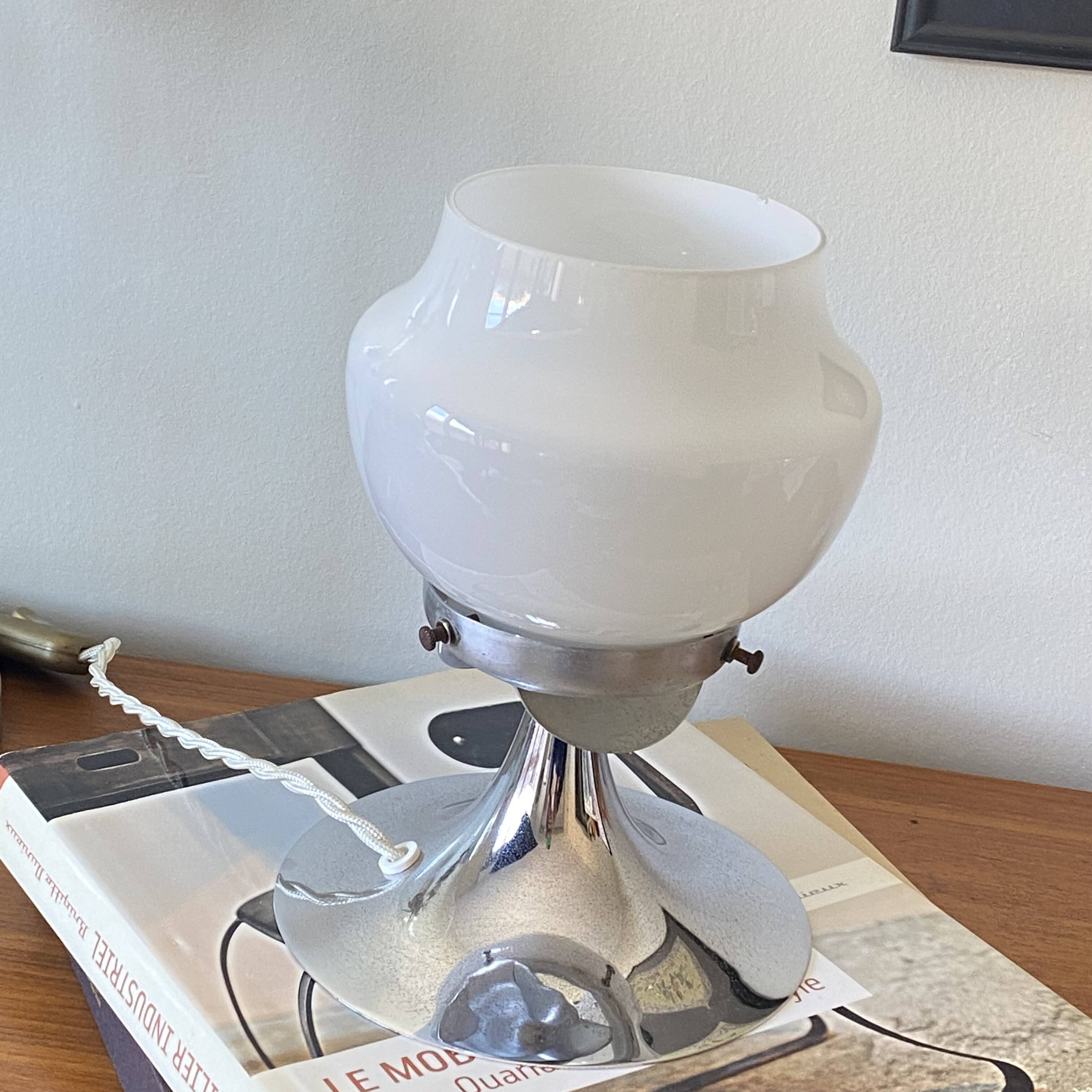 Vintage globe lamp in white opaline glass and chrome metal.