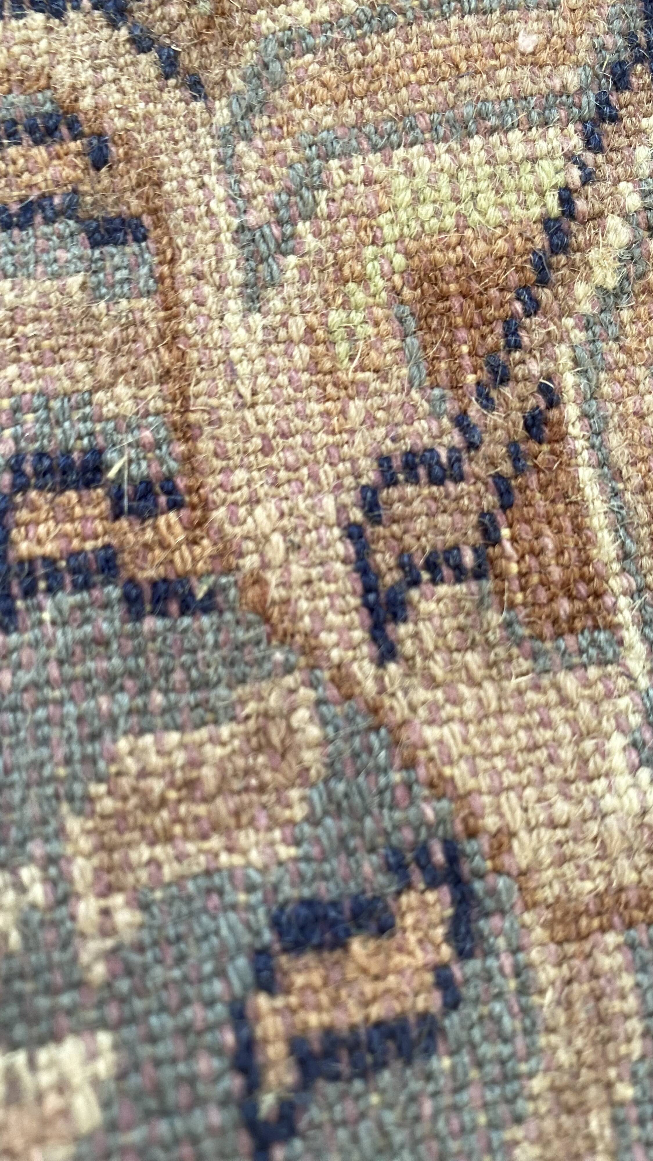 Large handmade Caucasian rug - 274x185 cm - Certificate of authenticity