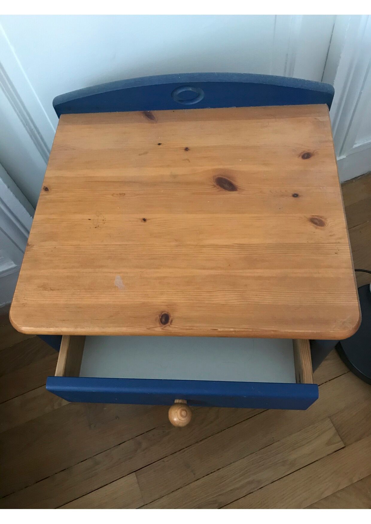 Night table