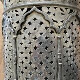 Oriental pendant light
