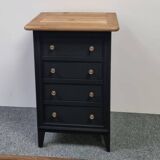 Chiffonier
