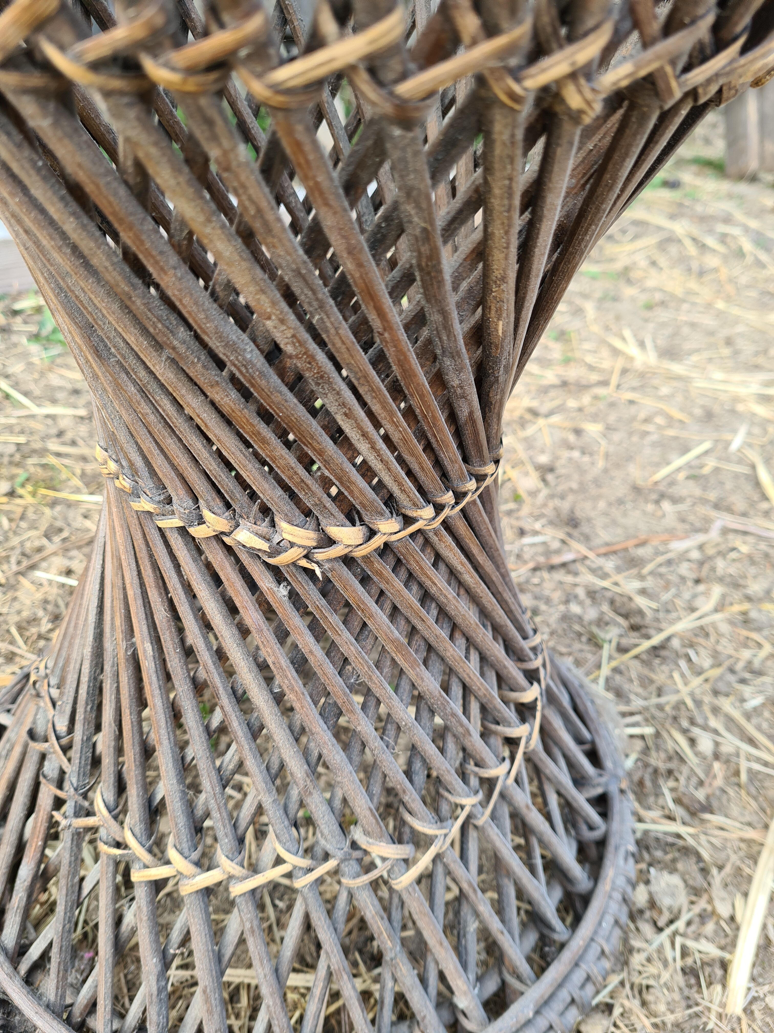 Tabouret en rotin