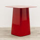 Table basse rouge Vitra metal side table