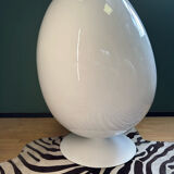 Egg chair
