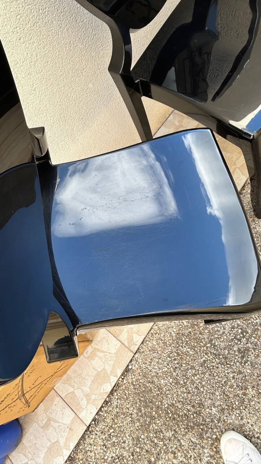 4 Queen chairs 650 Pedrali