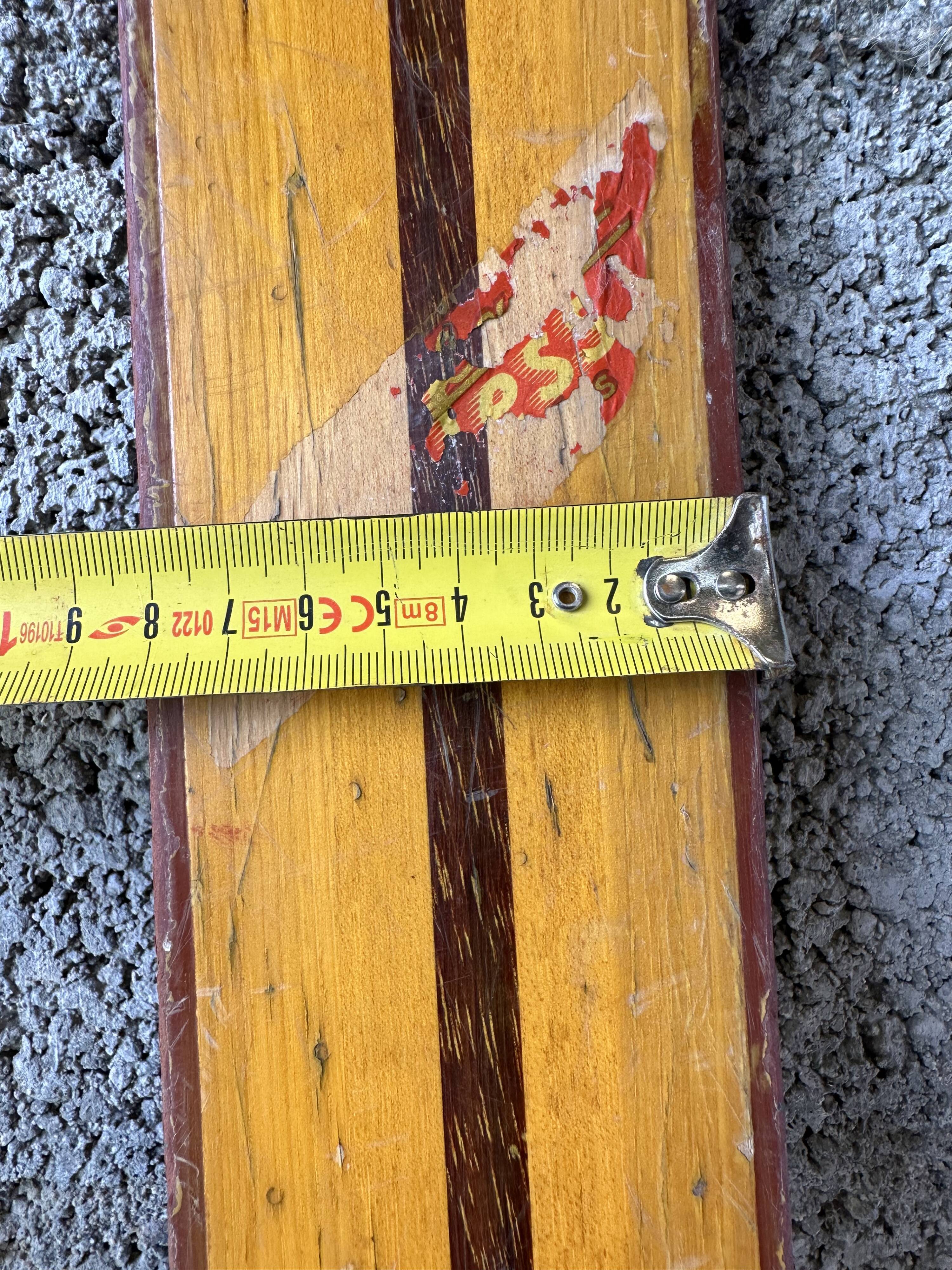 Pair of vintage skis wood Rossignol