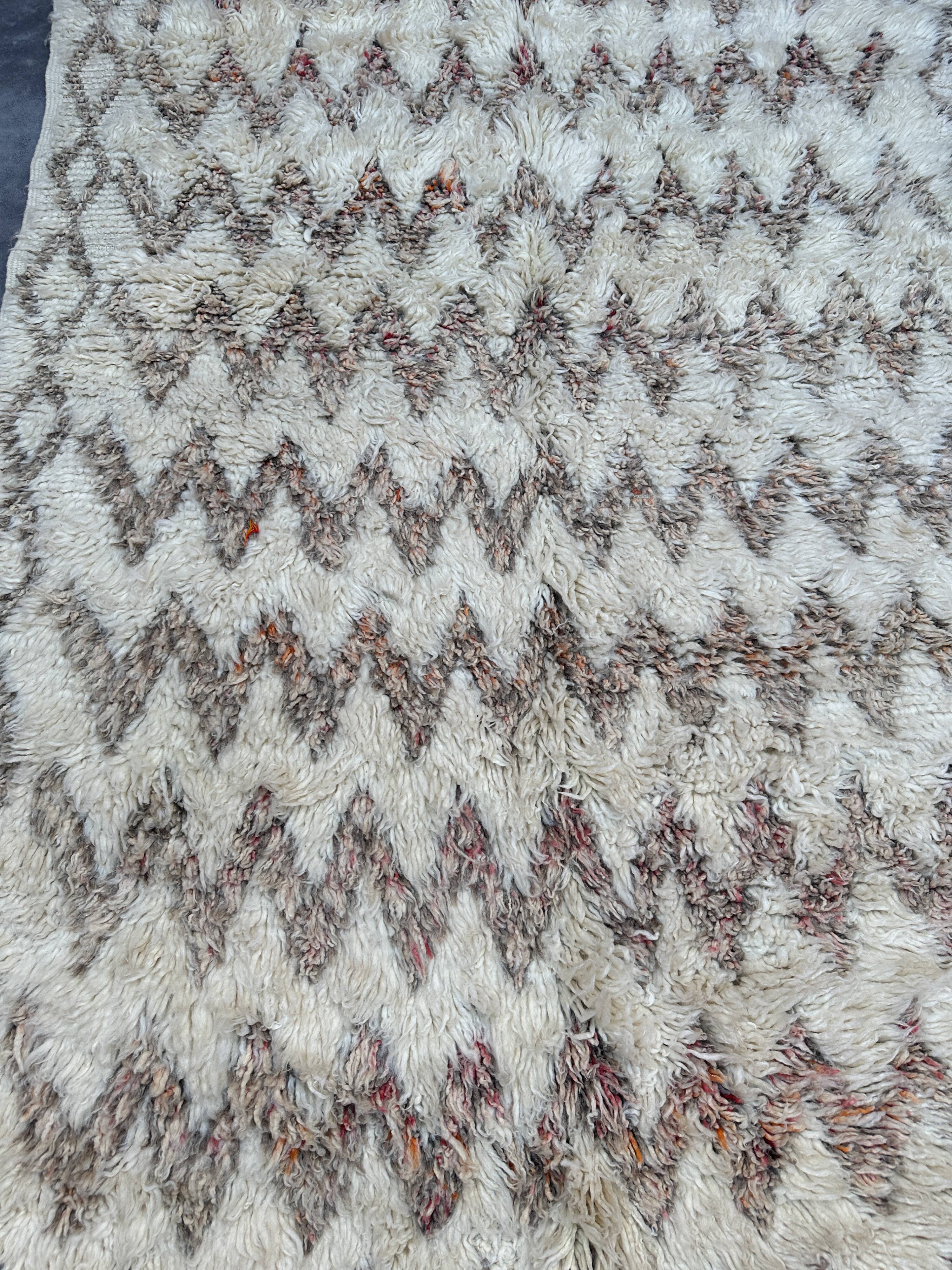 White Marmoucha Moroccan rug - 194 x 347 cm