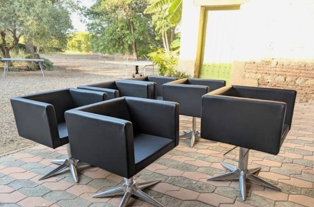 Swivel designer armchairs x6