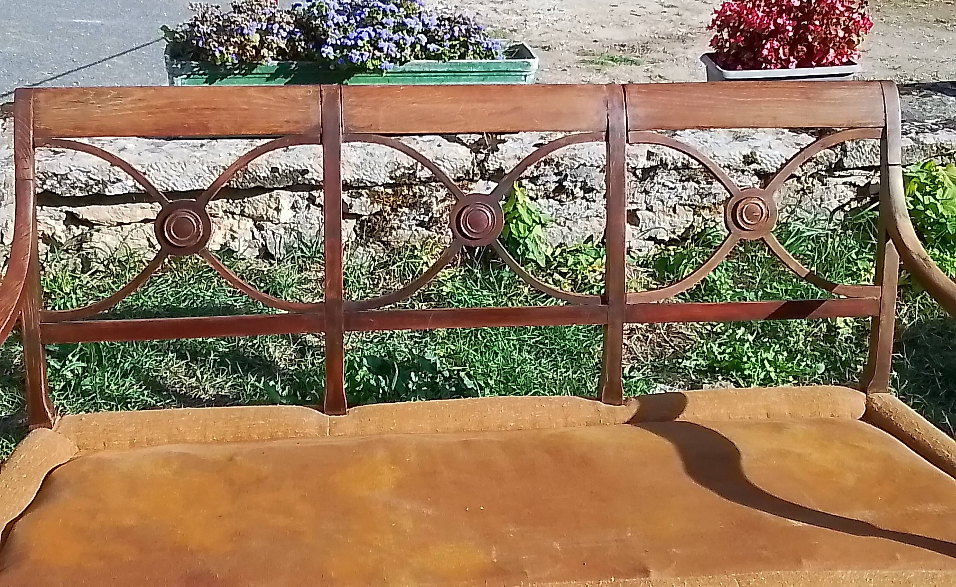 3-seater wooden sofa benches and feather seats