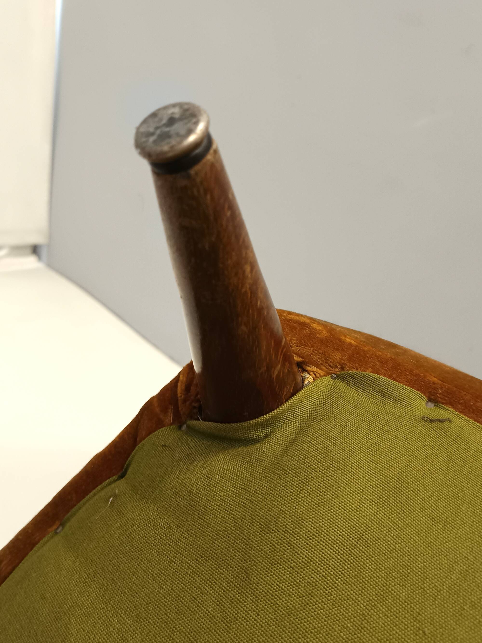 Dark Goldenrod Wingback Armchair model 437 by Gio Ponti for Cassina