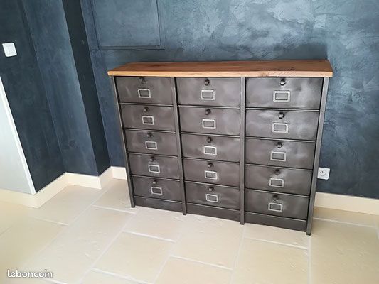 Industrial furniture 15 valves Strafor metal wood