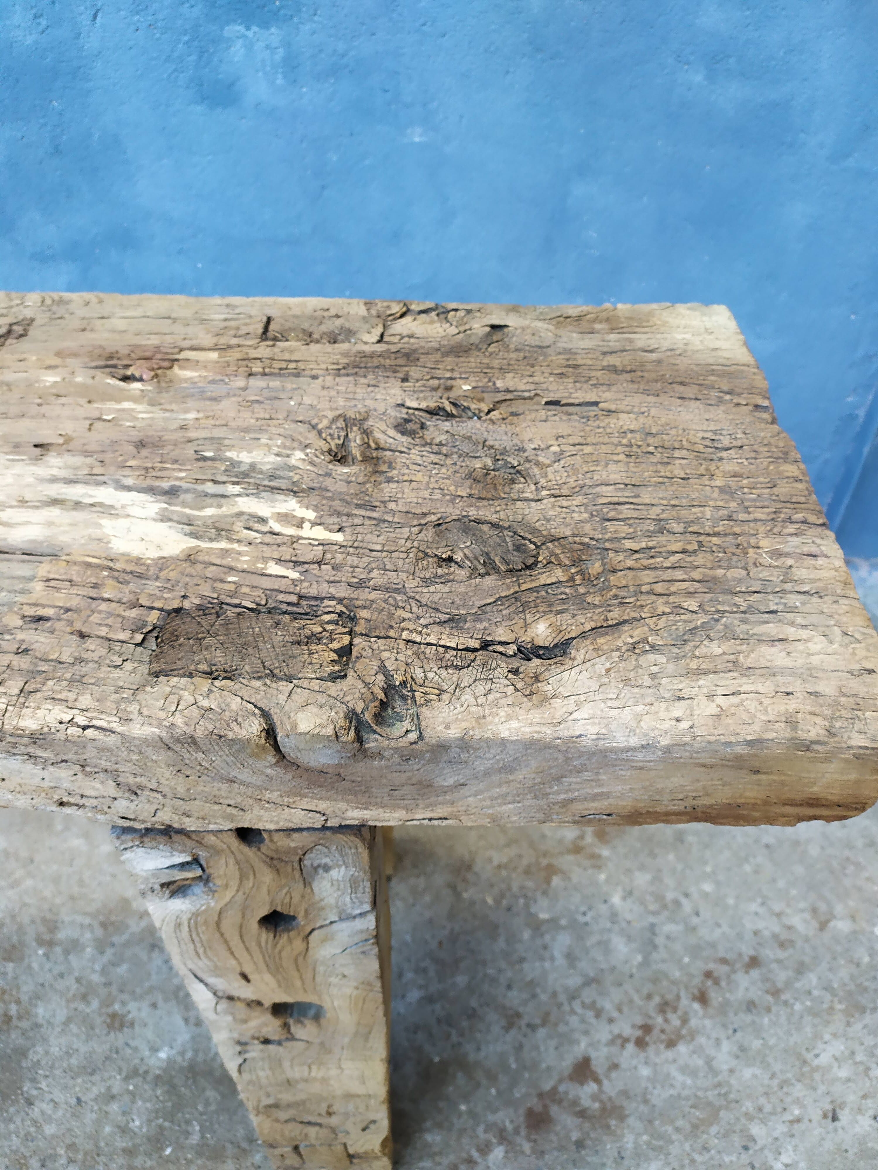 Old established stripped