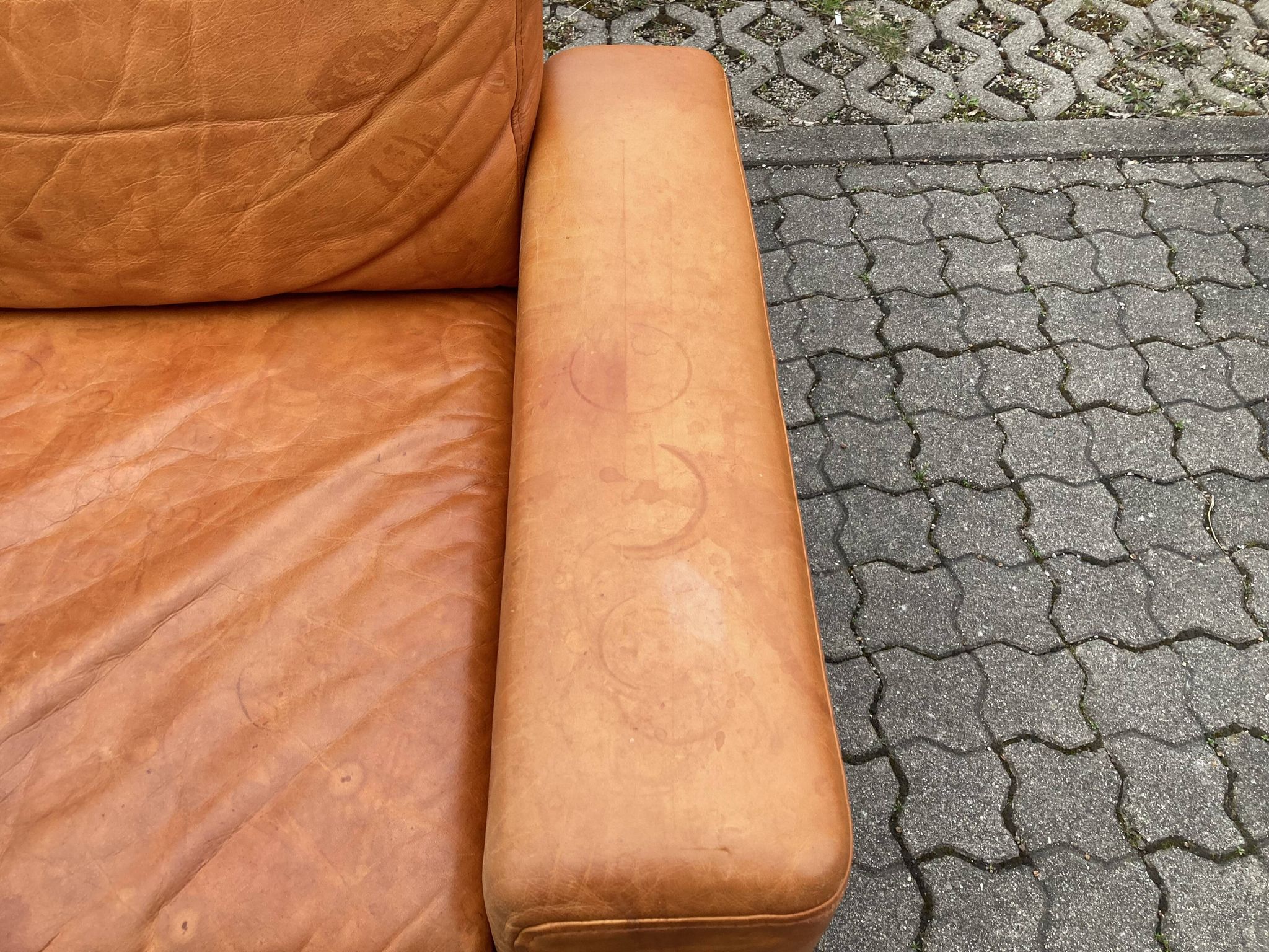 Canapé en cuir cognac vintage danois moderne du milieu du siècle