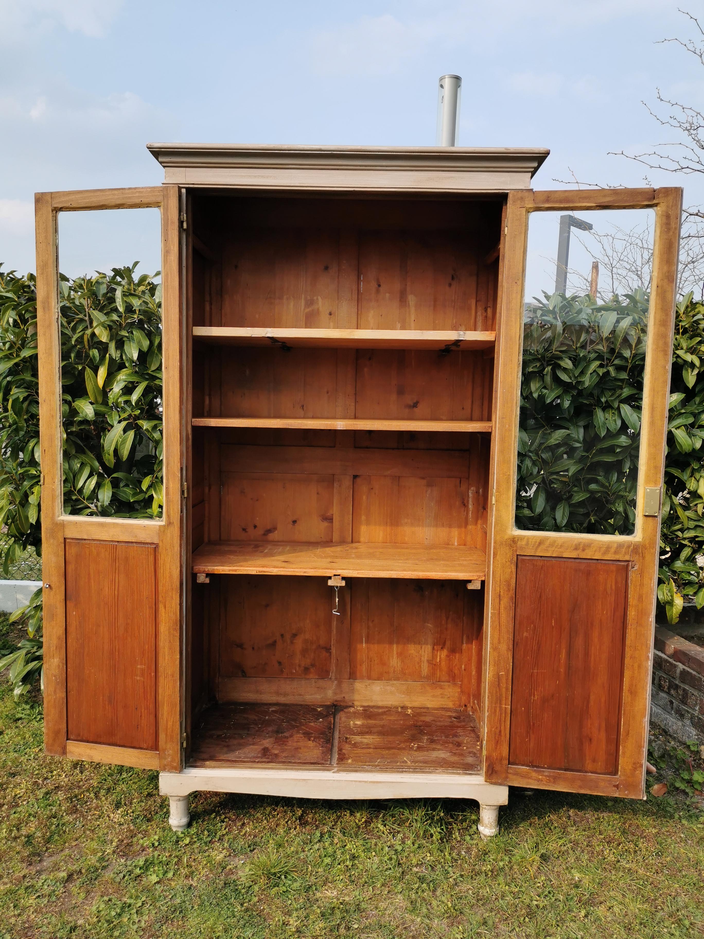 Administrative cabinet 1950