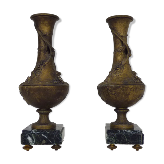 Paire de vases art nouveau en régule sur socle marbre signés l et f moreau