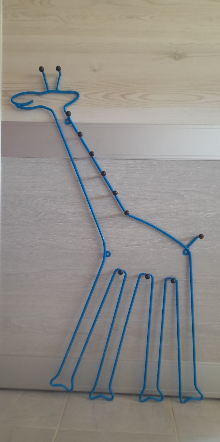 Coat rack child giraffe