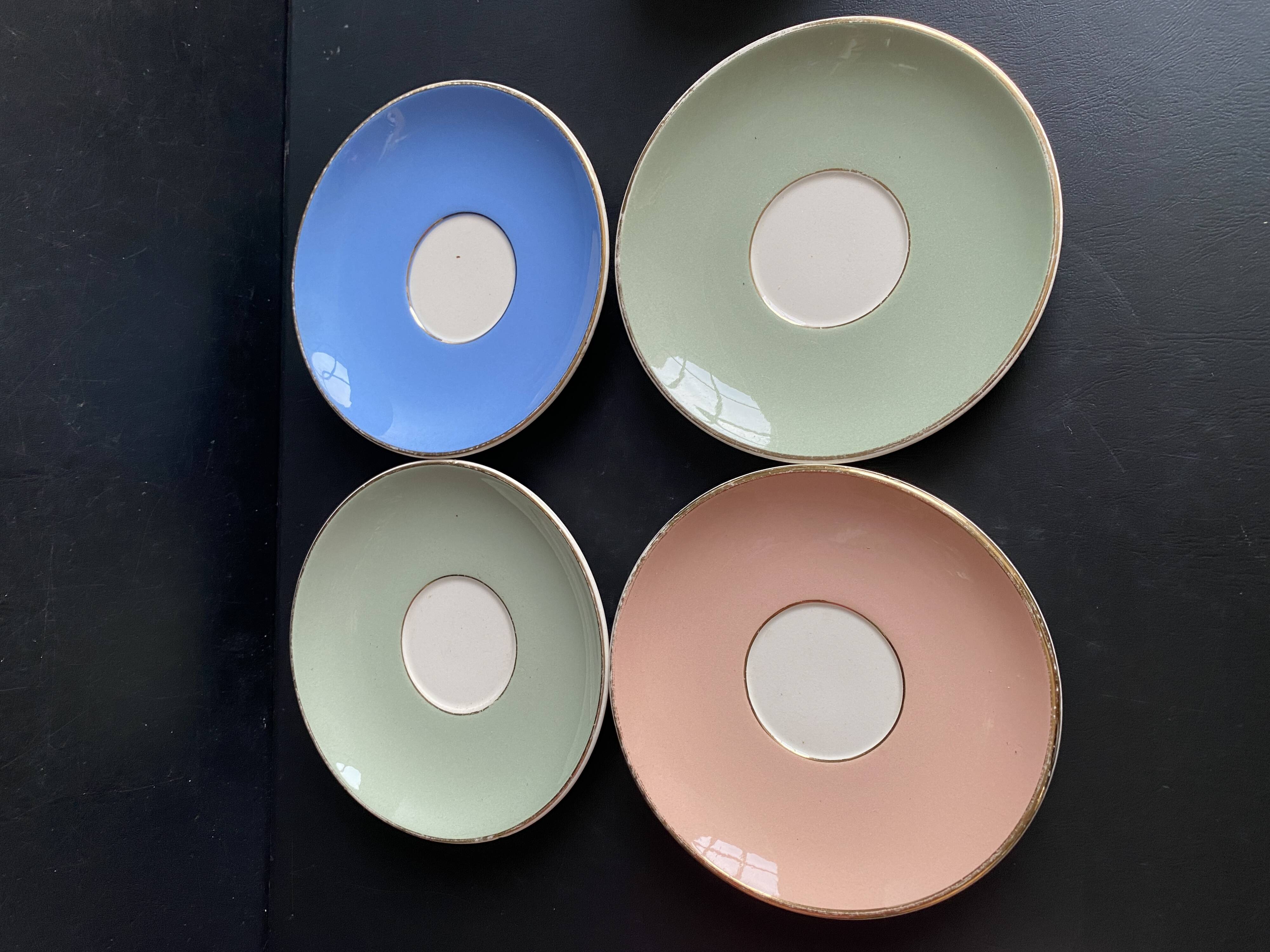 Set of 4 Villeroy & Boch Vintage 50s Cups and Saucers - Pastel & Gold