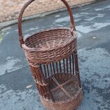 Rattan bar