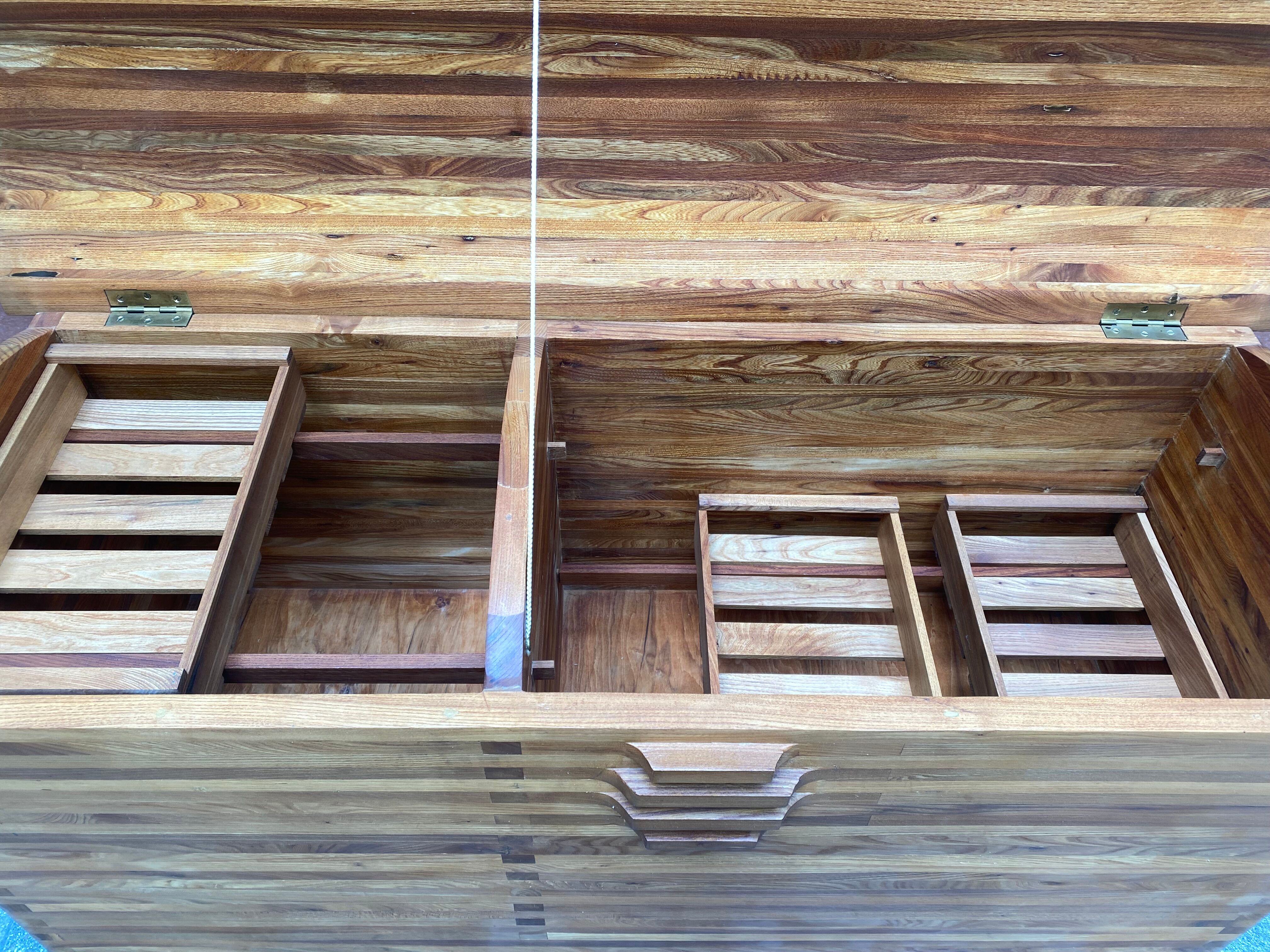 Chest r25 elm Pierre Chapo, 70s