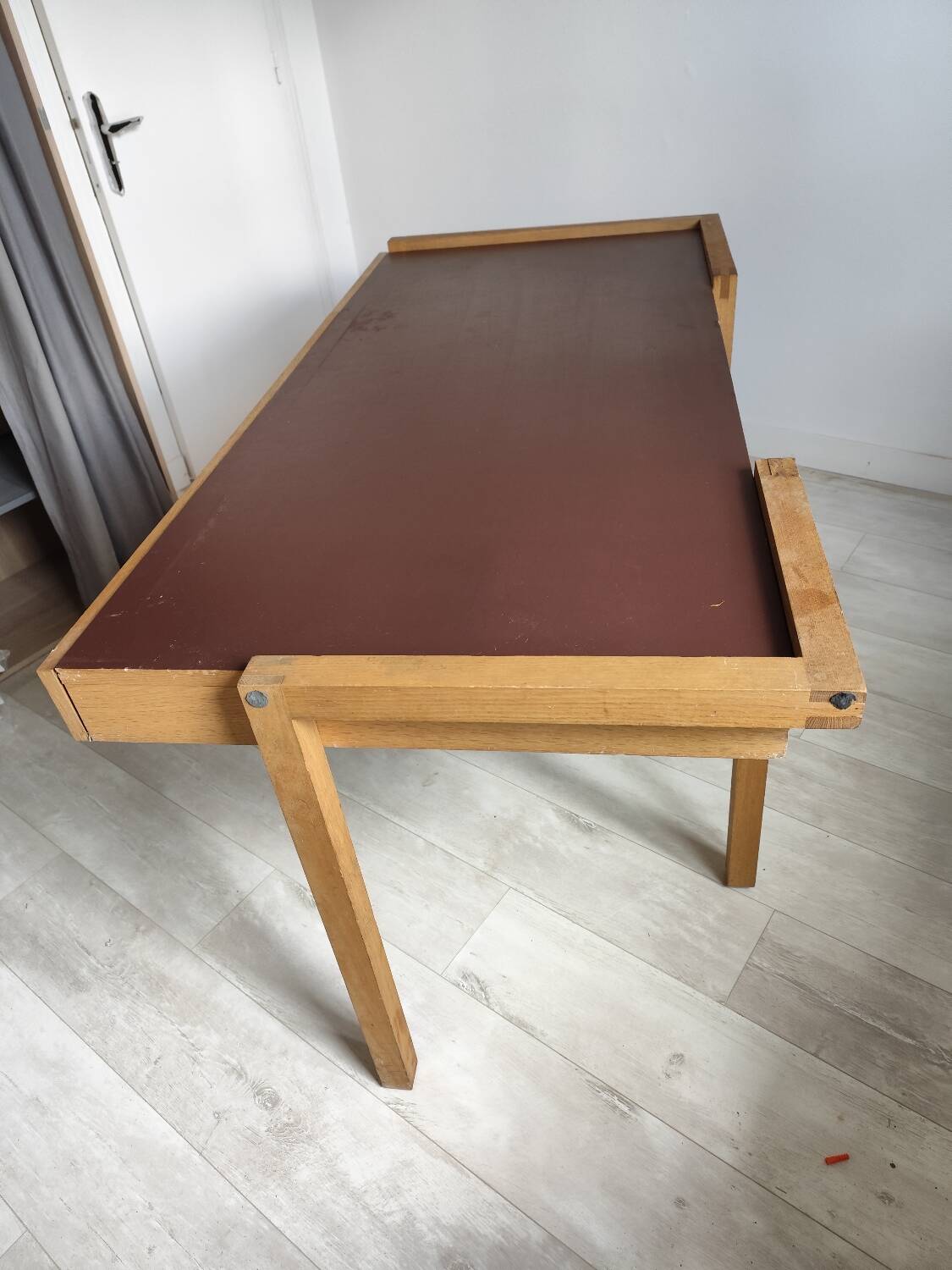 Bureau moderne habitat placage chêne