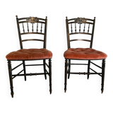 Paire de chaises Napoléon III à décor d’oiseaux, assises en velours capitonné