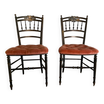 Paire de chaises Napoléon III à décor d’oiseaux, assises en velours capitonné