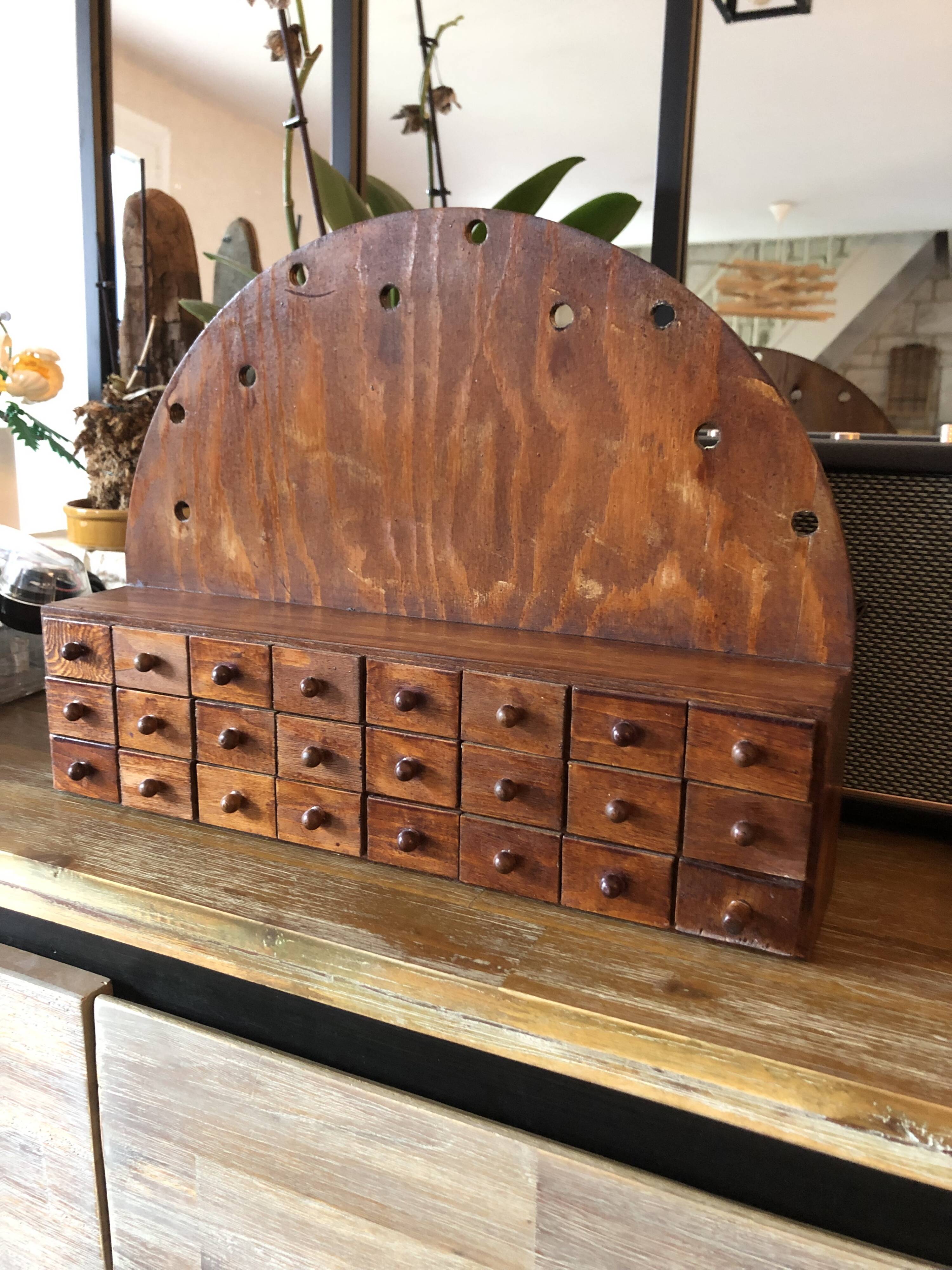 Petit meuble de métier rétro vintage en bois