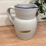 Broc pitcher in sandstone of the rock