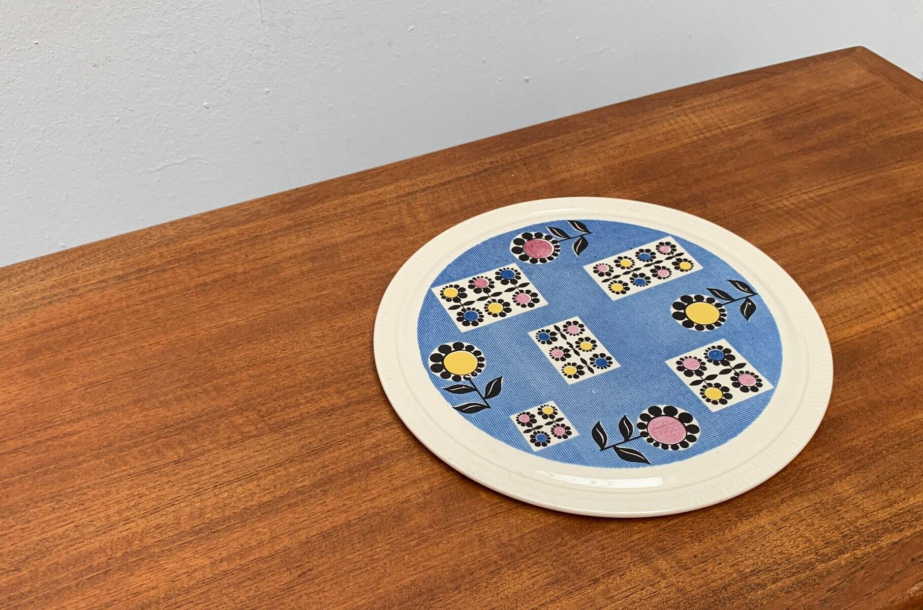 Mid-century German ceramic cake plate with floral patterns by Limburg, 1960s.