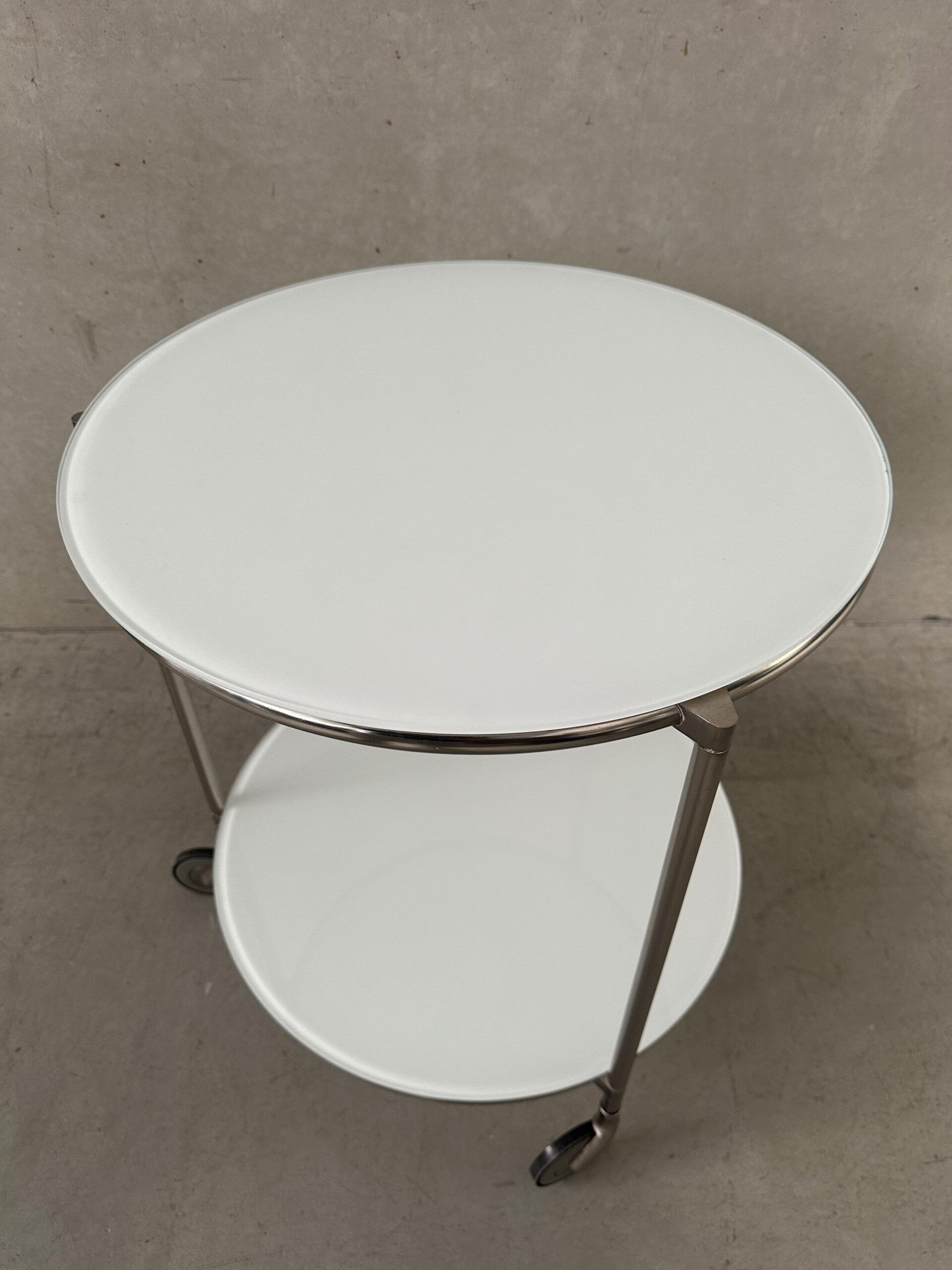 Vintage serving trolley – Ehlen Johansson