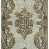 Tapis vert turc sculpté tissé à la main des années 1970 183 cm x 302 cm