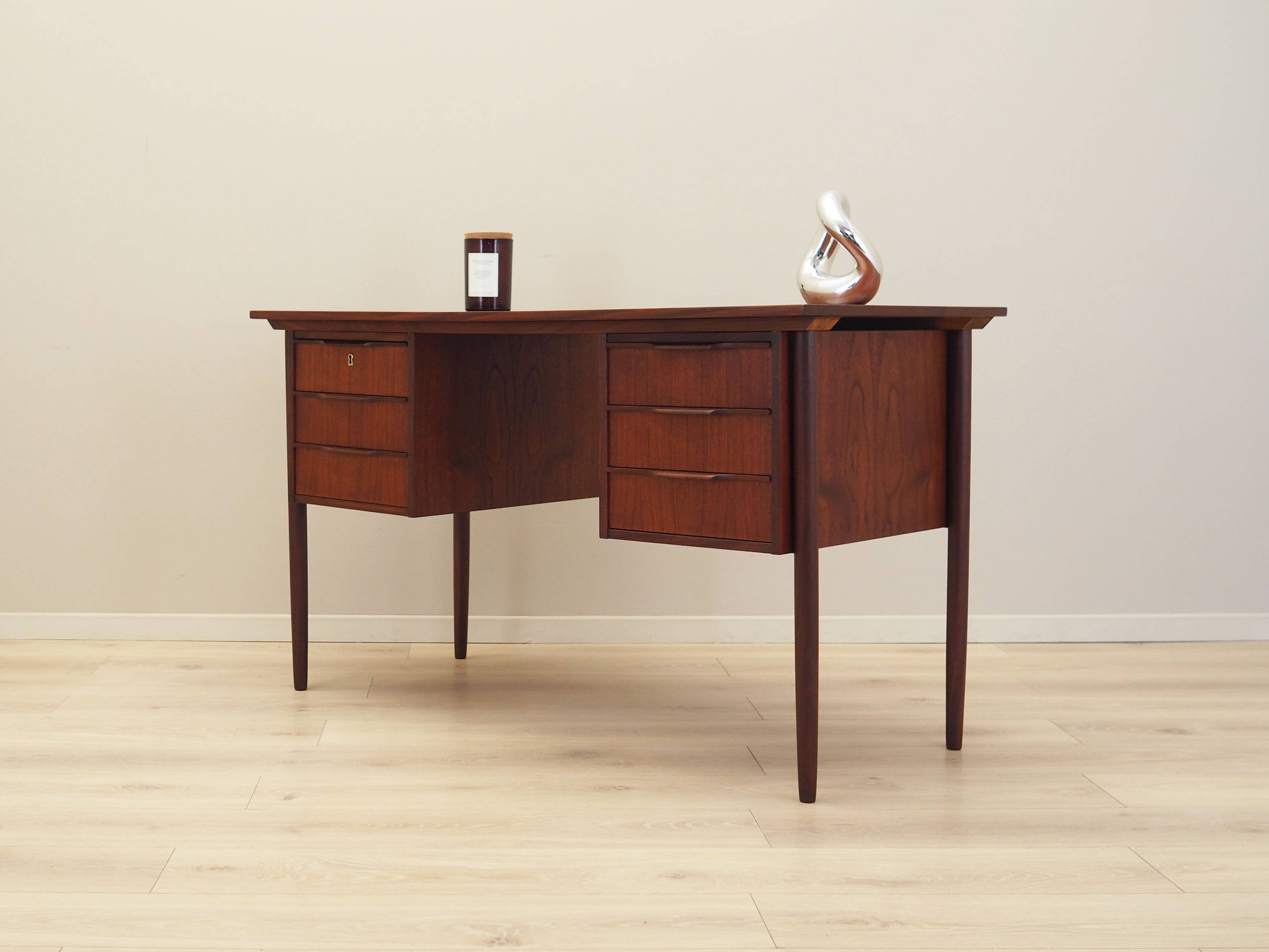 Teak desk, Danish design, 1970s, production: Denmark