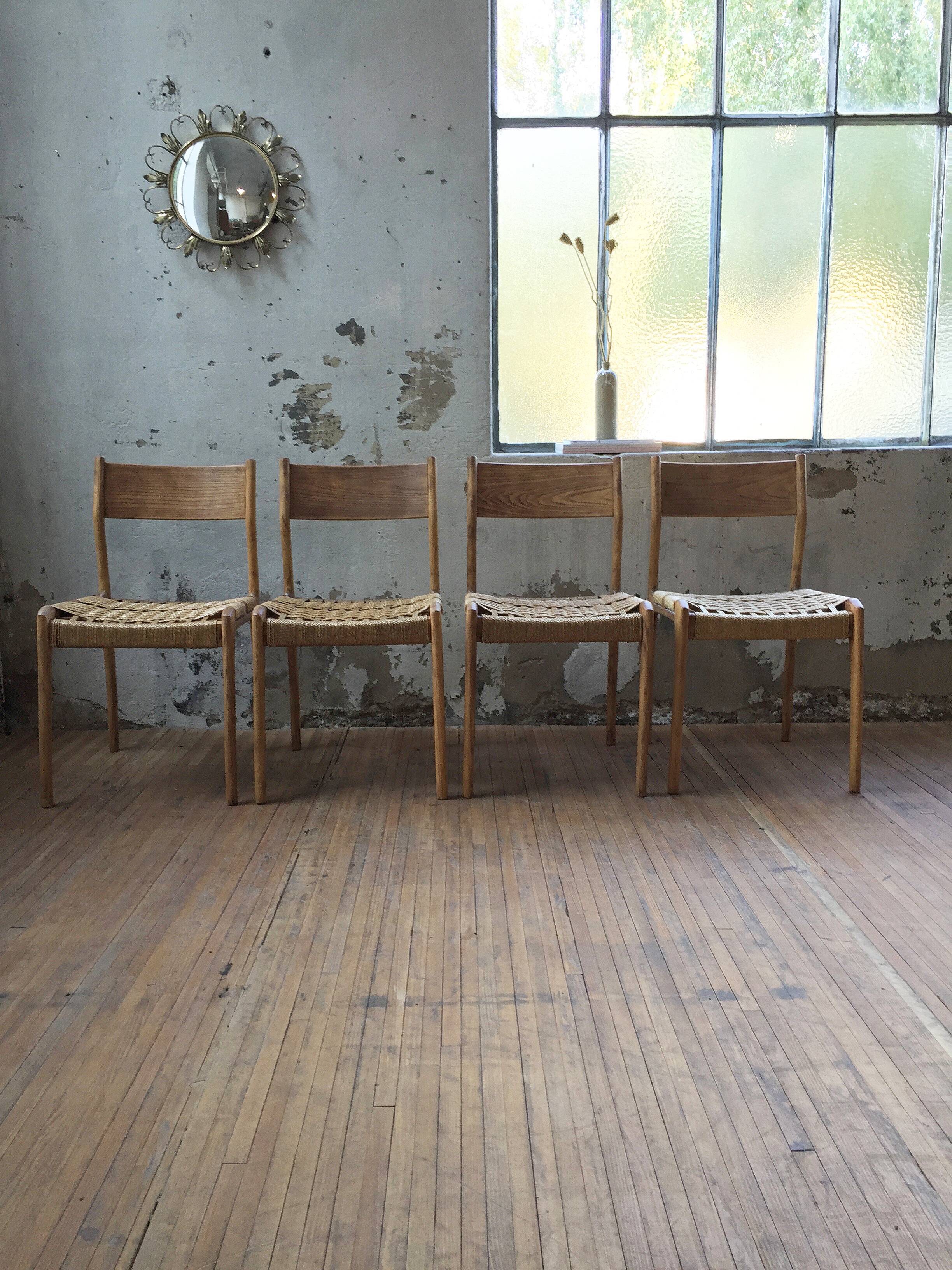 4 chairs Consorzio Sedi Friuli