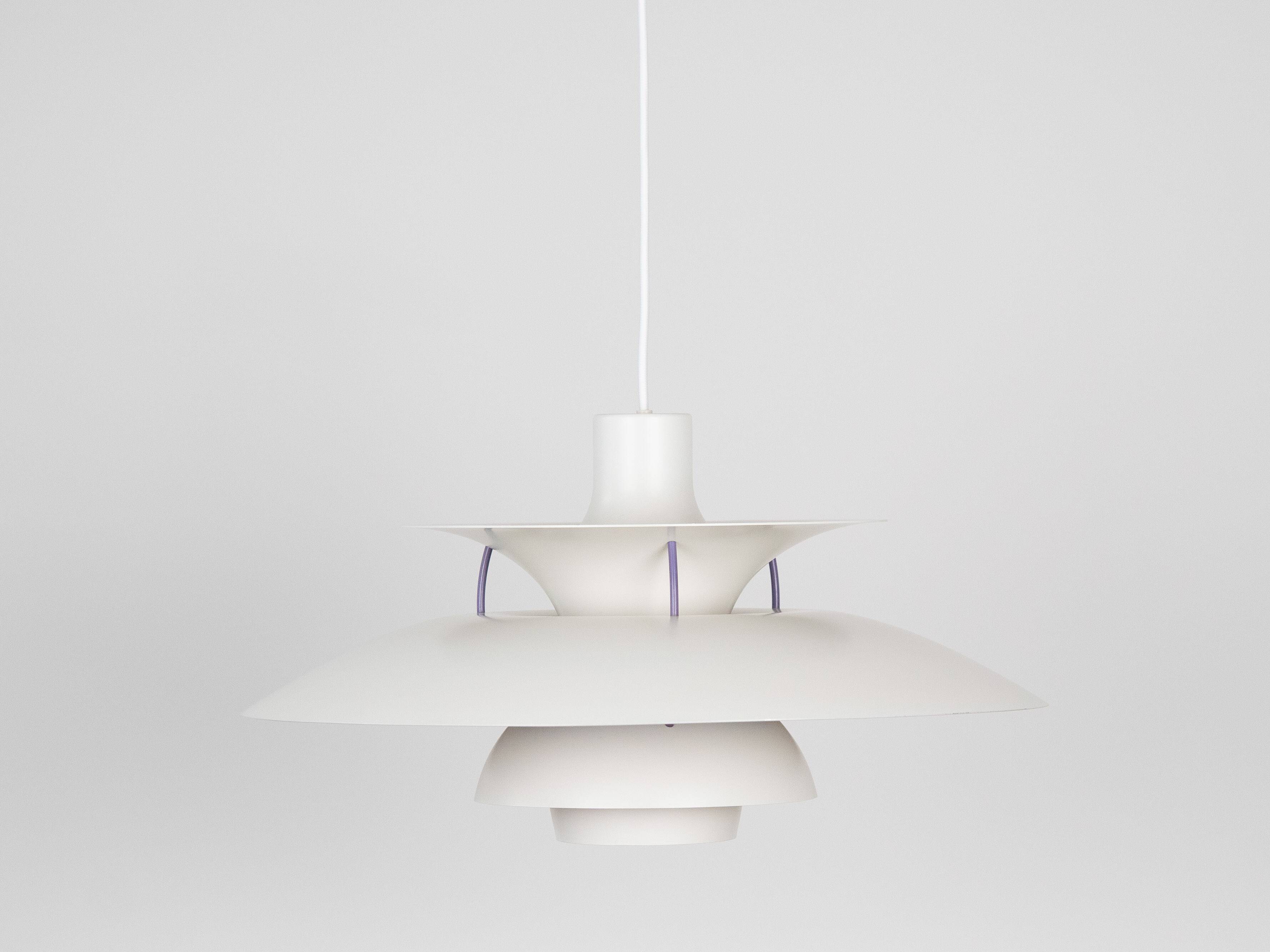 Danish vintage PH 5 pendant lamp by Poul Henningsen, Louis Poulsen, 1958