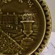 Assiette en barbotine Gien décor "château de Villandry"