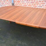 teak table
