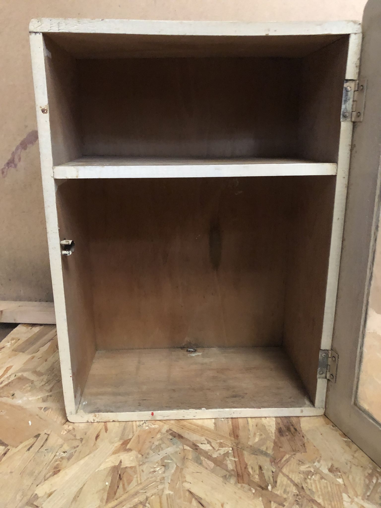 Old hanging medicine cabinet wood + opaque glass door 50's vintage