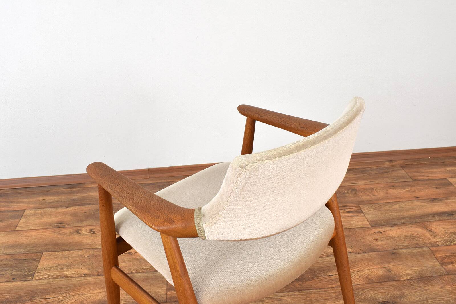 Mid-Century Danish Teak Armchair by Svend Åge Eriksen for Glostrup, 1960s.