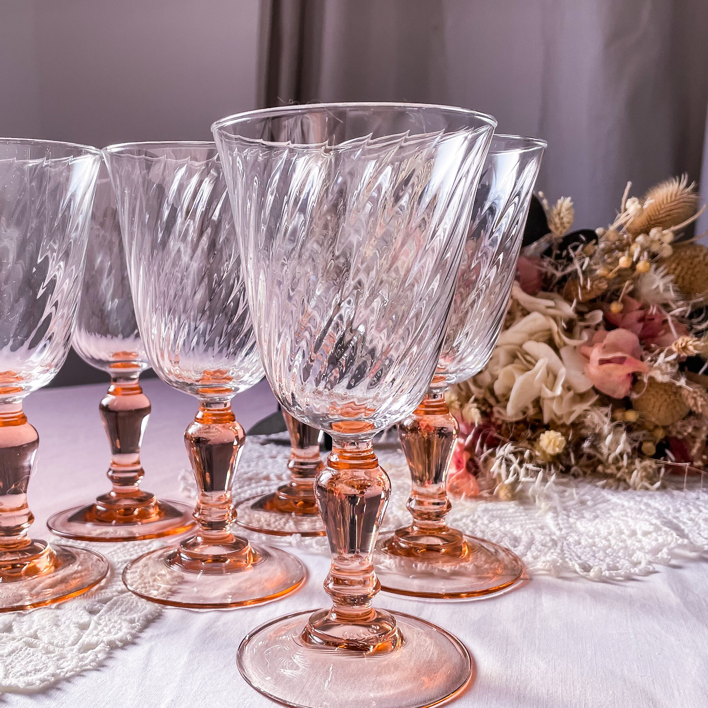 6 two-tone Rosaline white wine glasses