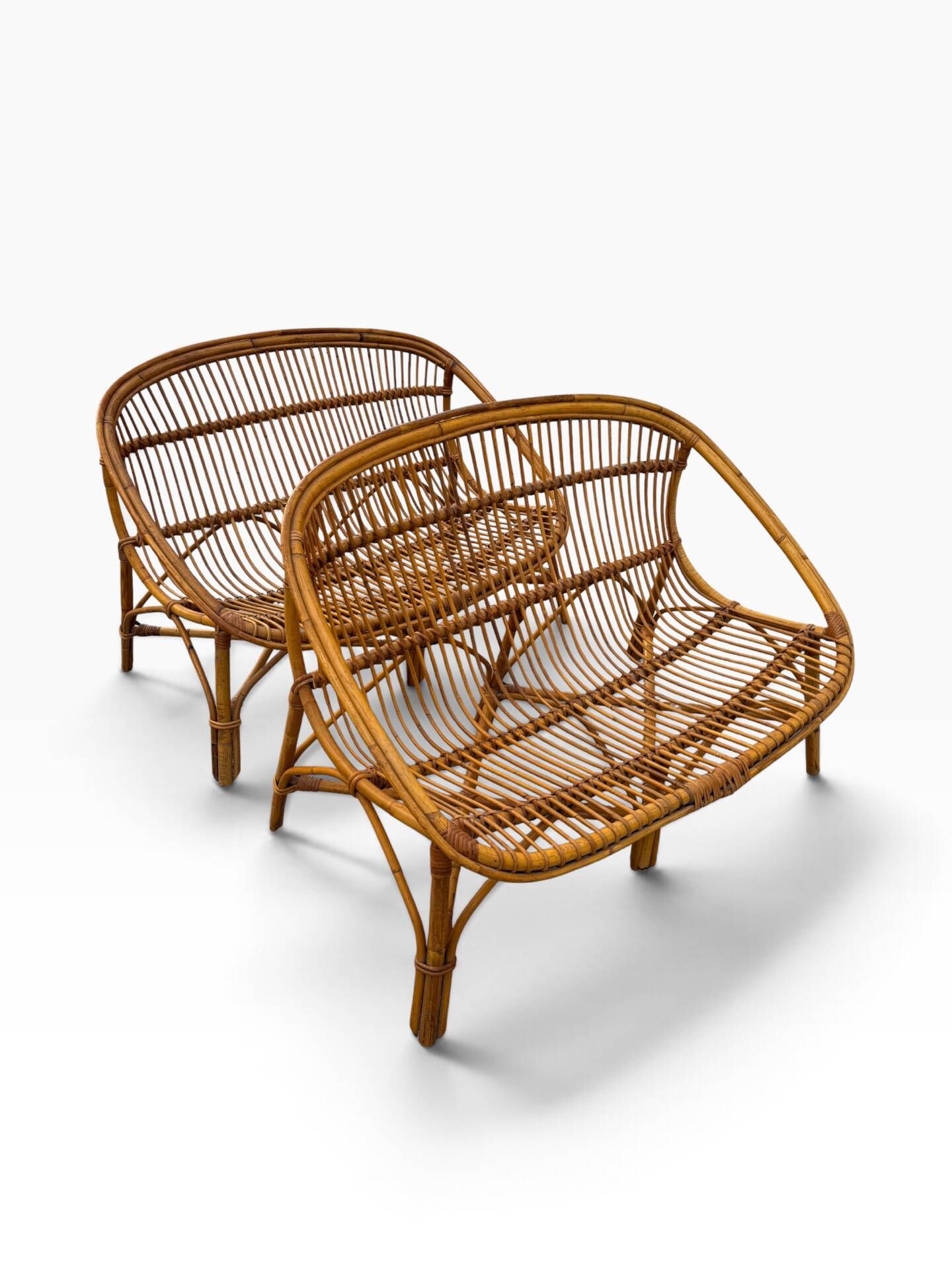 Pair of sofas in the Franco Albini style from the 1960s Italy.