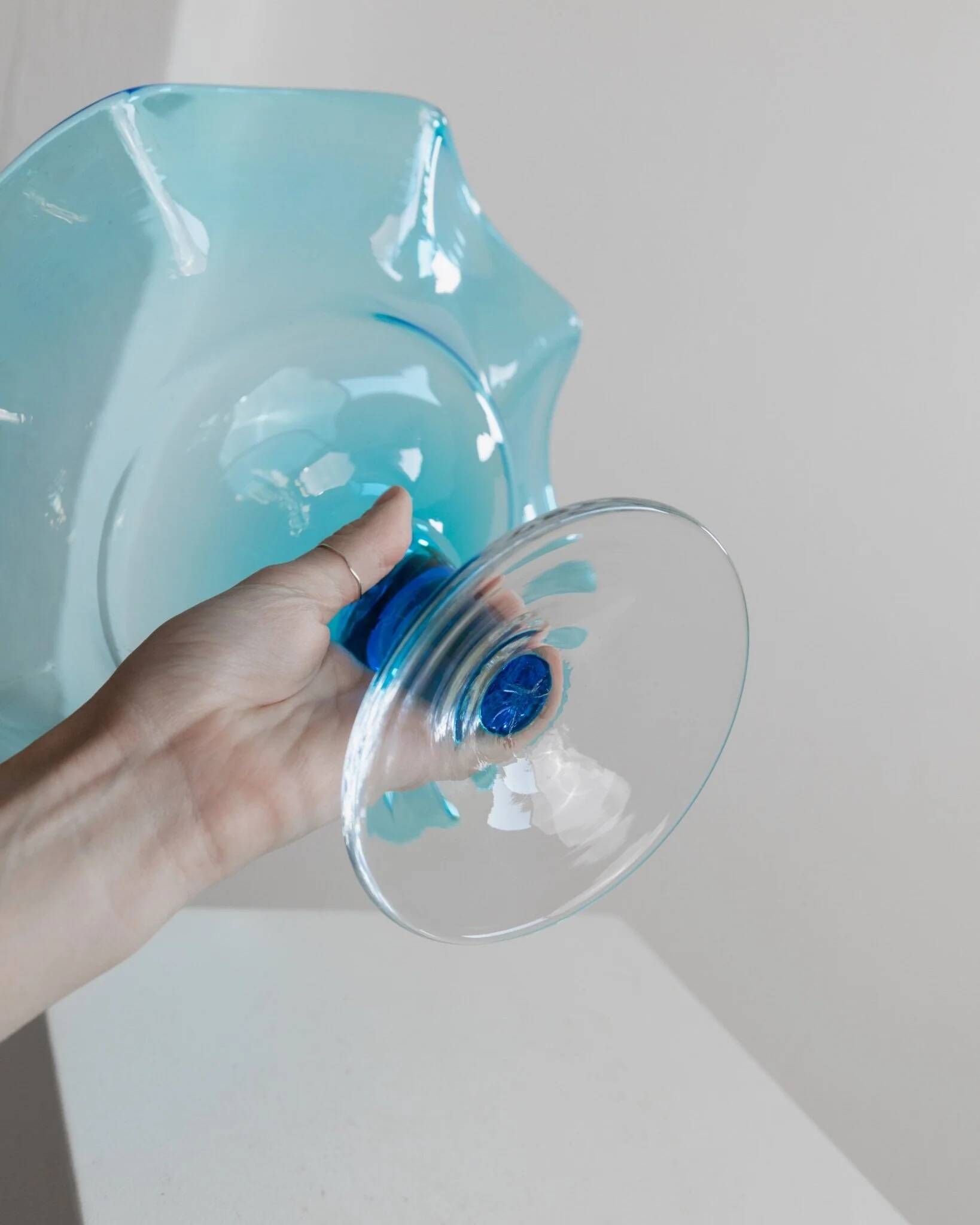 Blue Murano Glass Footed Dessert Bowl, Italy 1980s - Vintage Verre-et-Cristal Art