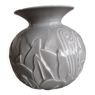 Vase art-déco au motif floral