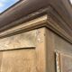 Armoire / vitrine  ancienne en bois massif