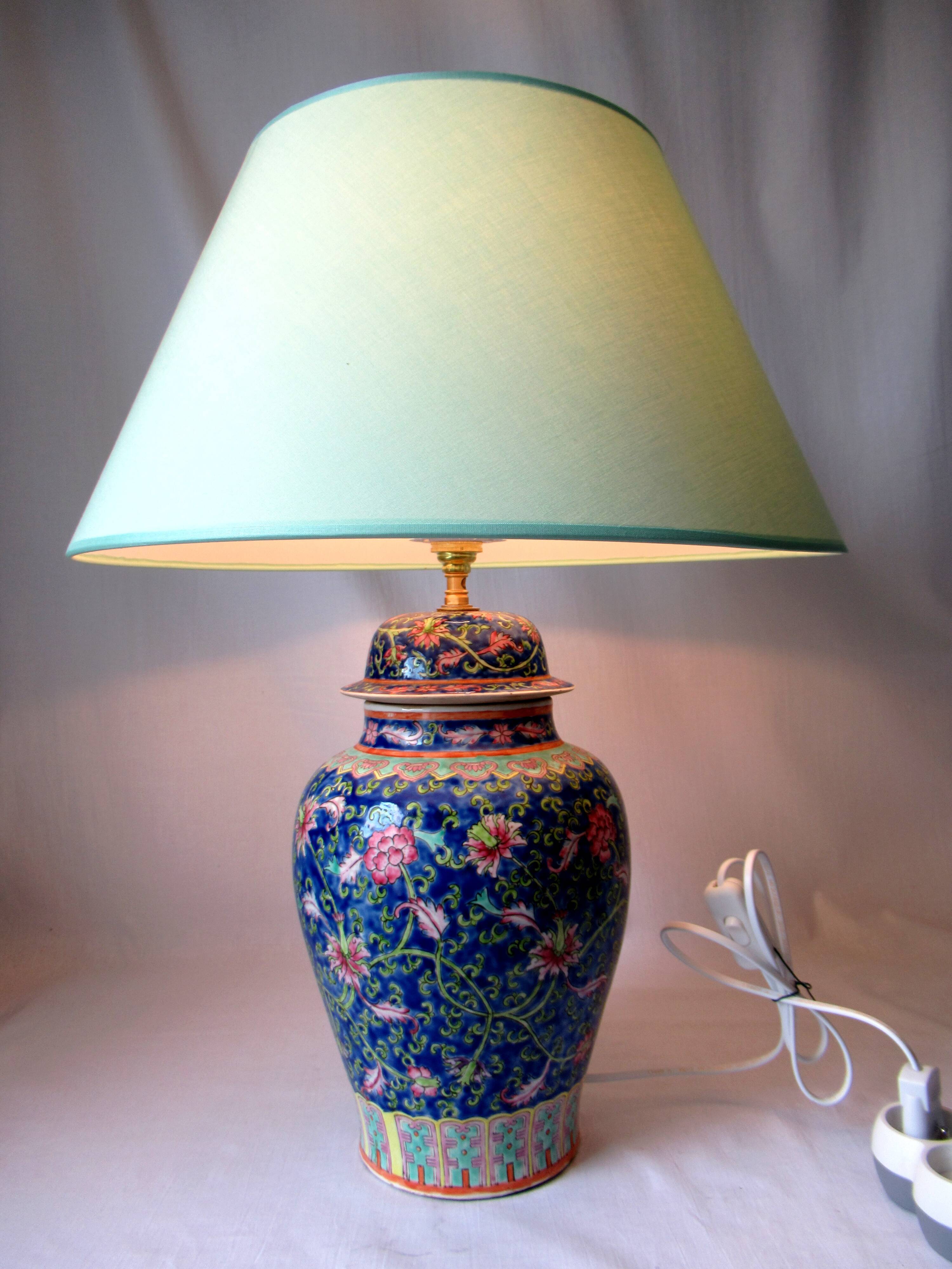 LIVING ROOM LAMP