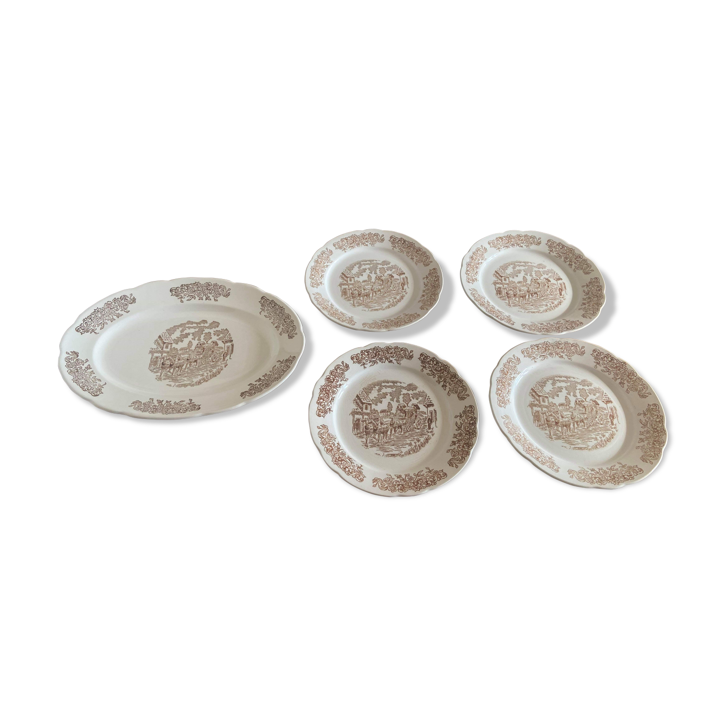 Lot of four flat plates and a dish