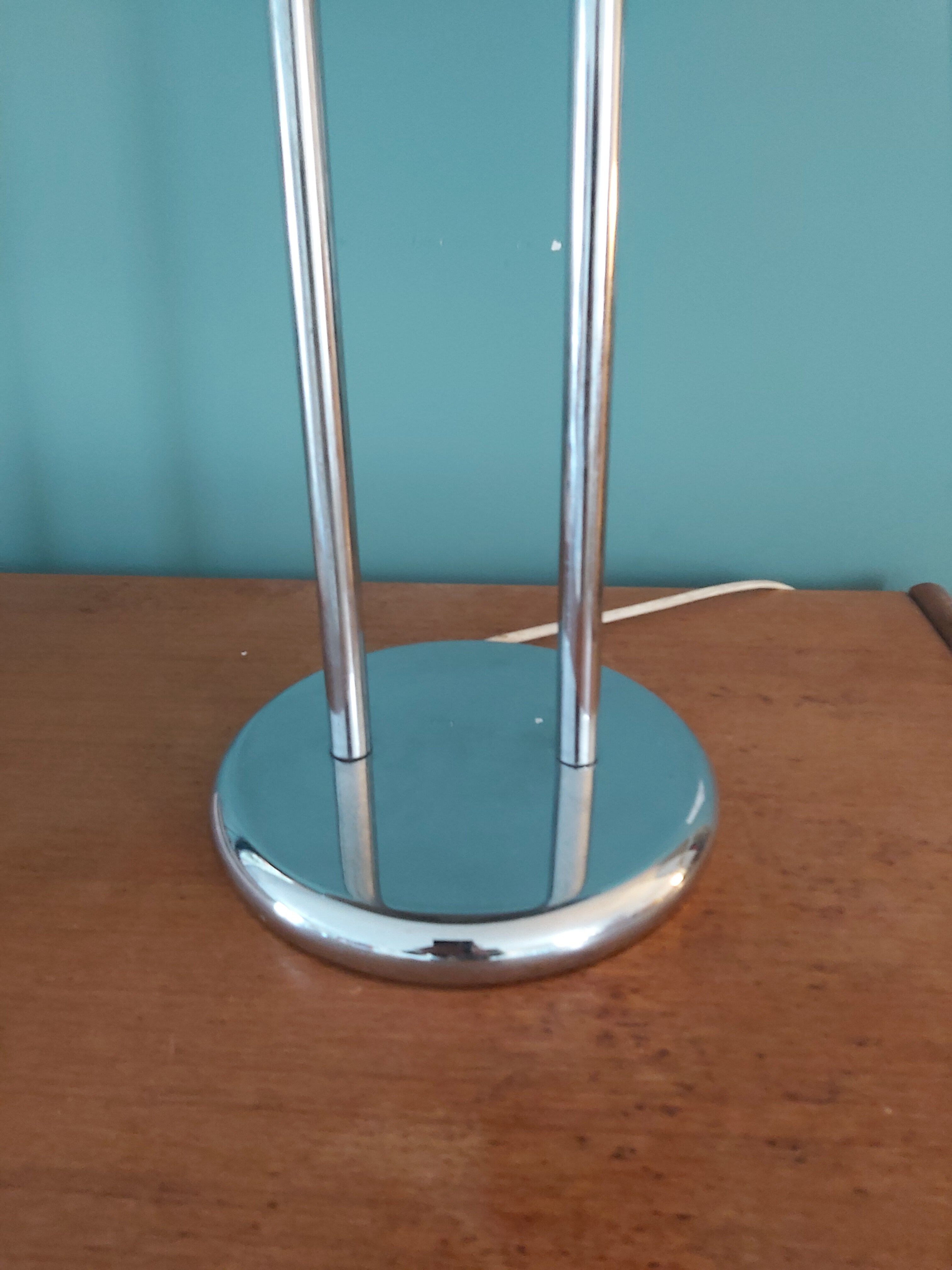 Robert Sonneman's chrome mushroom lamp for Ikea years 80